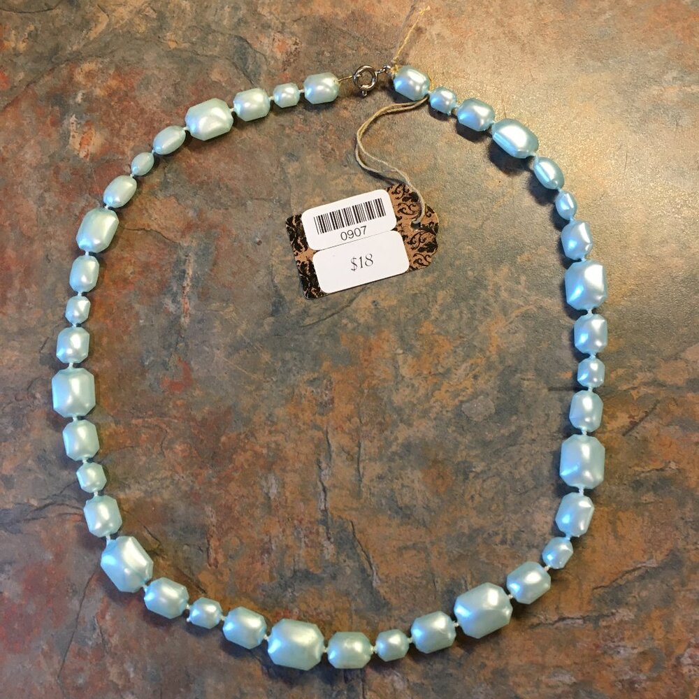 Vintage 60’S Mint Frost Green Plastic Bead Necklace-18"